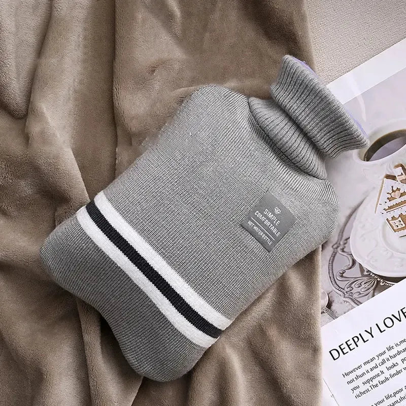 Bouillotte Tricotée 2 Litres - Soulage Cou, Ventre & Douleurs Musculaires