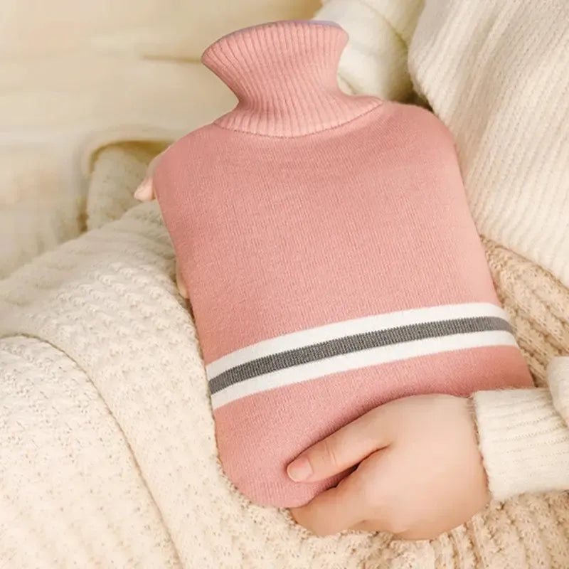 Bouillotte Tricotée 2 Litres - Soulage Cou, Ventre & Douleurs Musculaires