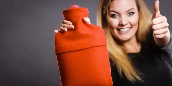 Bouillotte et Housse en Laine Rouge Image